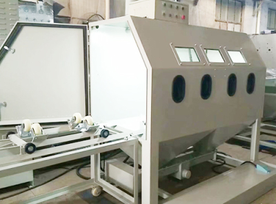 WLB-VL型多(duō)工(gōng)位式噴砂機